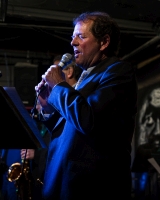 Ralph Barrat Crooning